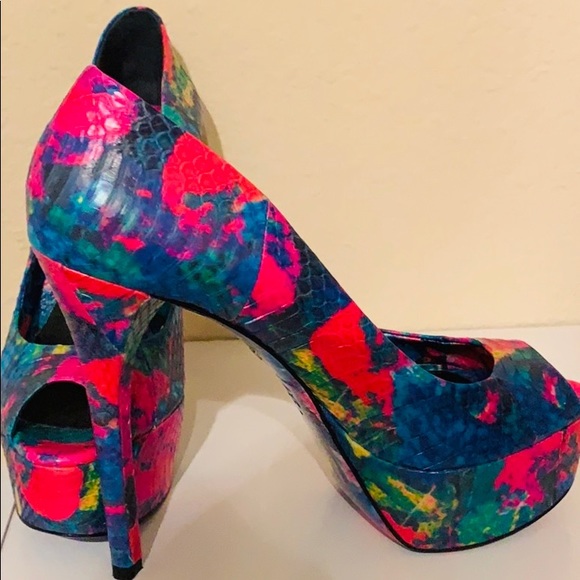 Brian Atwood Bambola Multicolored Peeptoe Pump - Picture 2 of 11